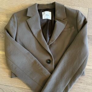 Aritzia Arbus Blazer - cropped blazer